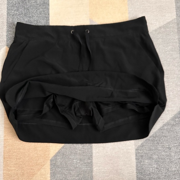 Gaiam skort - Picture 3 of 4